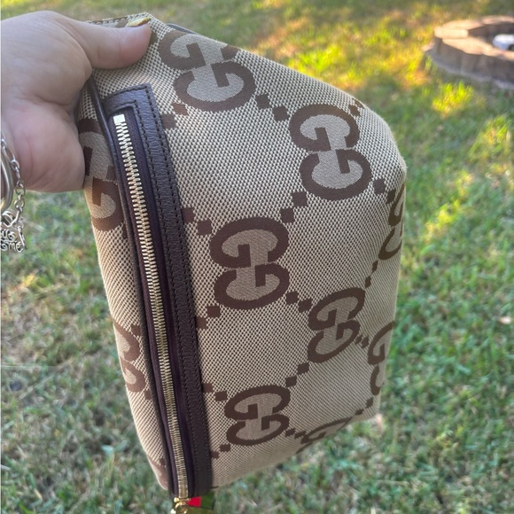 Gucci GG Jumbo Monogram Waist Belt Bag or Bumbag - Picture 4 of 16